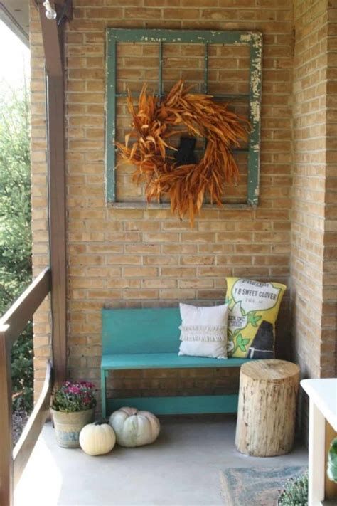 Comfortable Front Porch Decoration Ideas 09