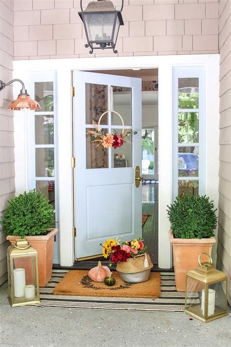 30+ Comfortable Front Porch Decoration Ideas - PinMomStuff