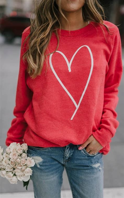 Cool Casual Valentines Day Outfits 20