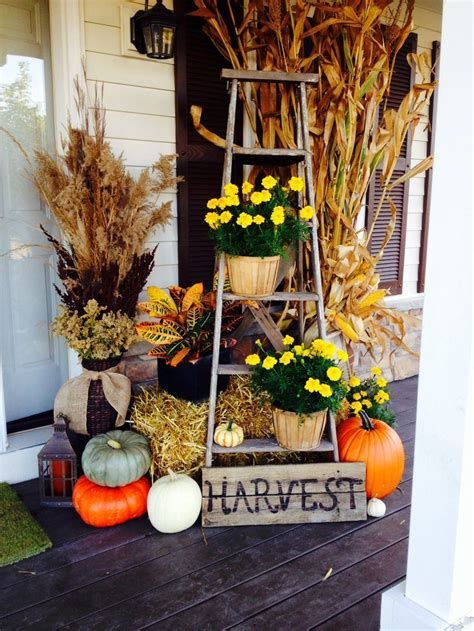 Cool Outdoor Autumn Decorating Ideas 22