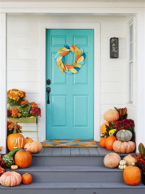 Cool Outdoor Autumn Decorating Ideas 26