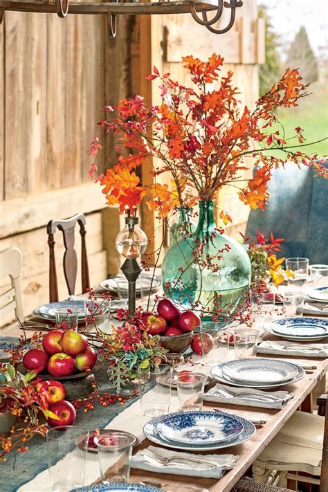 Cool Table Centerpiece For Thanksgiving 35