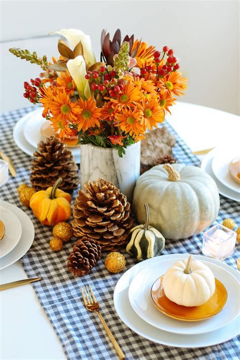 Cool Table Centerpiece For Thanksgiving 46