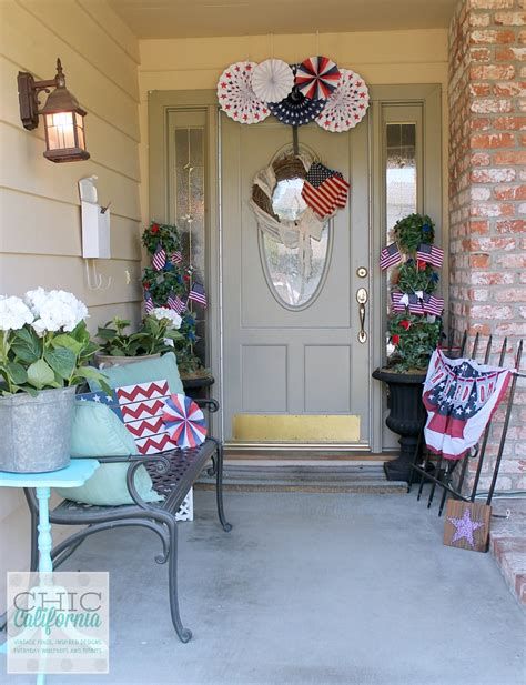 Cozy 4th Of July Door Decorations 34