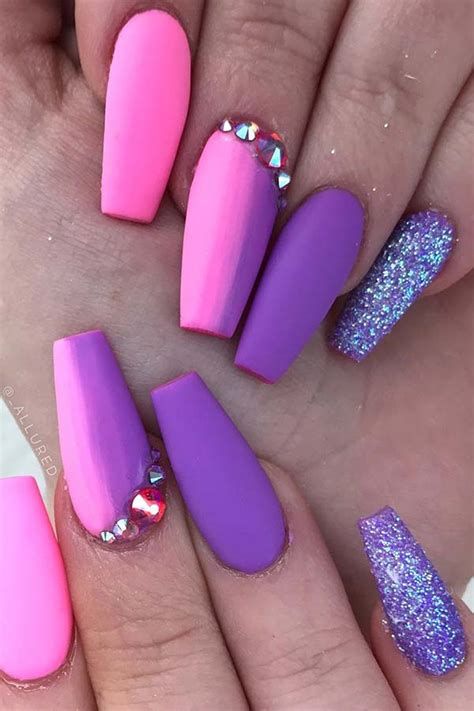 Creative Purple And Pink Nails 41