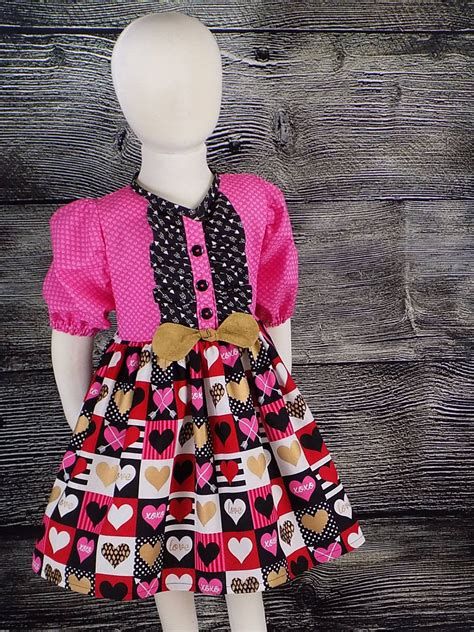 Fabulous Valentine Clothes For Girls 05