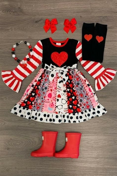 Fabulous Valentine Clothes For Girls 15