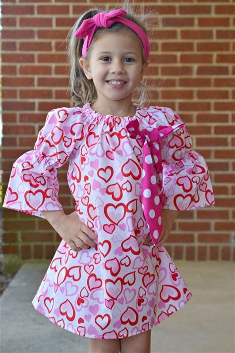 Fabulous Valentine Clothes For Girls 16