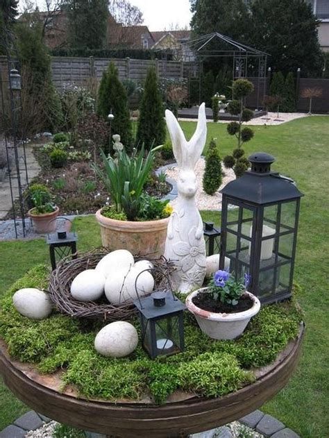 Gorgeous Diy Easter Yard Decorations 10