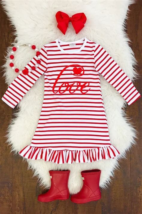 Gorgeous Valentine Day Outfits For Toddlers 20