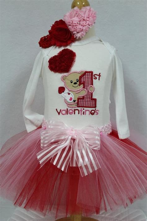 Gorgeous Valentine Day Outfits For Toddlers 22