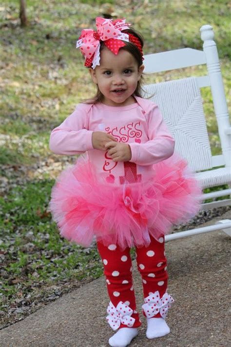 Gorgeous Valentine Day Outfits For Toddlers 33