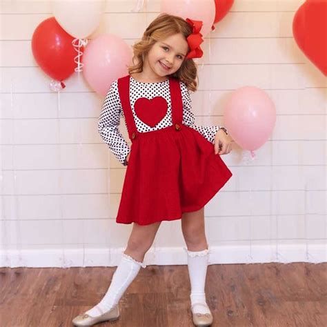 Gorgeous Valentine Day Outfits For Toddlers 34