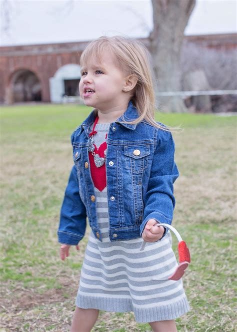 Gorgeous Valentine Day Outfits For Toddlers 35