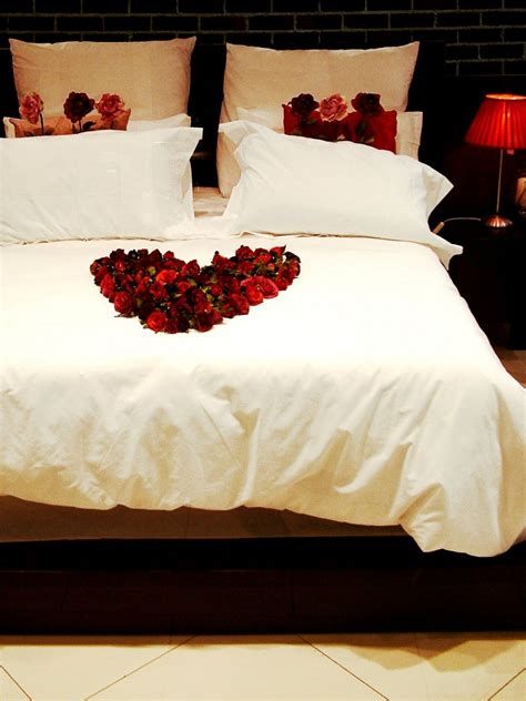 Gorgeous Valentines Room Decoration Ideas 05