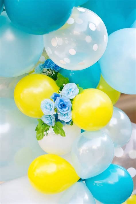 Inspiring Blue And Yellow Party Decoration Ideas 25