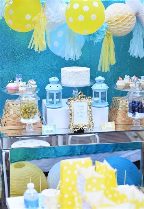 Inspiring Blue And Yellow Party Decoration Ideas 33