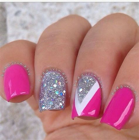 Inspiring Silver And Pink Nails 07