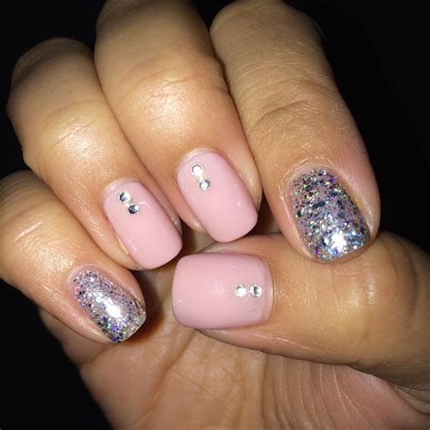 Inspiring Silver And Pink Nails 43