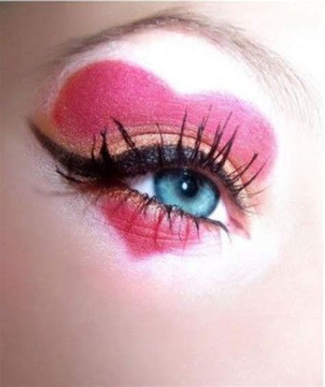 Lovely Valentines Day Eye Makeup 33