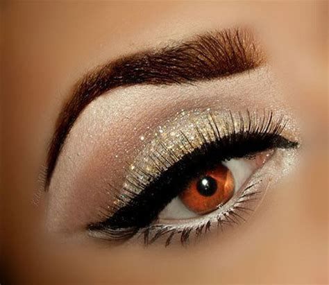 Lovely Valentines Day Eye Makeup 39