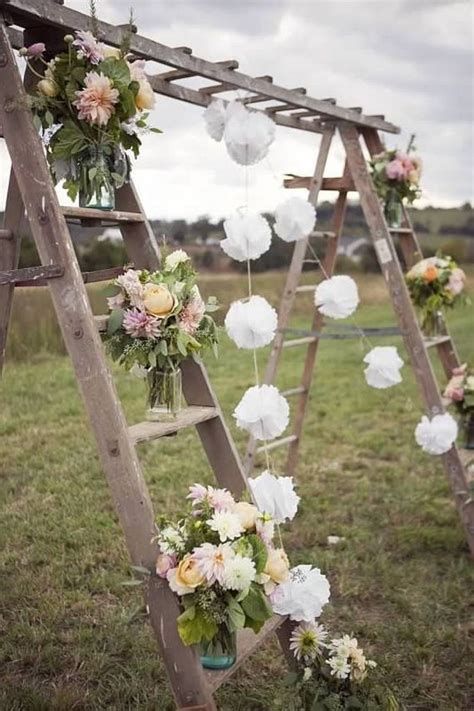 Modern Country Wedding Decoration Ideas Diy 23