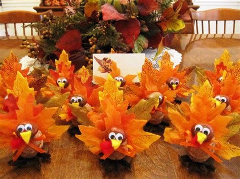 Stylish Diy Thanksgiving Decorations Ideas 11