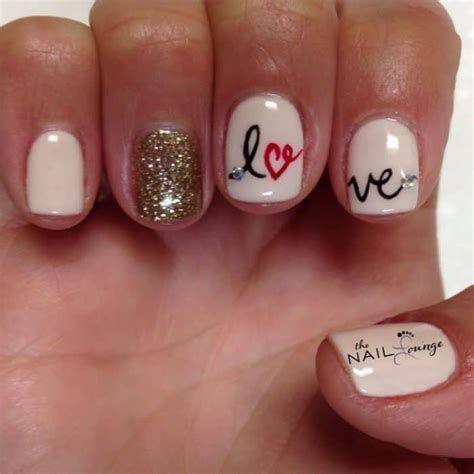 Totally Comfy Valentines Nail Designs Short Nails 05