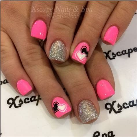 Totally Comfy Valentines Nail Designs Short Nails 09