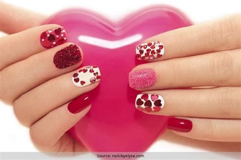 Totally Comfy Valentines Nail Designs Short Nails 12