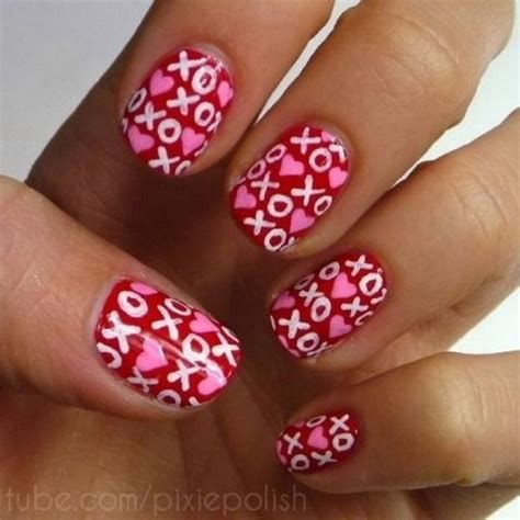 Totally Comfy Valentines Nail Designs Short Nails 15