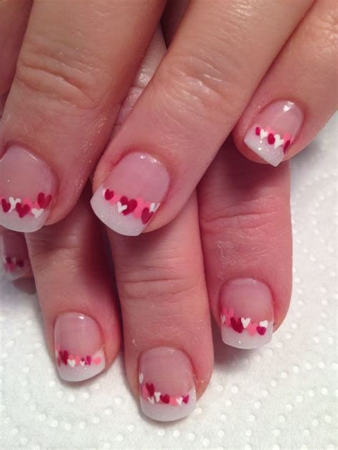 Totally Comfy Valentines Nail Designs Short Nails 32