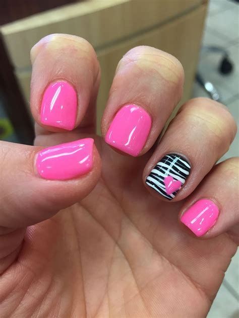 Totally Comfy Valentines Nail Designs Short Nails 37