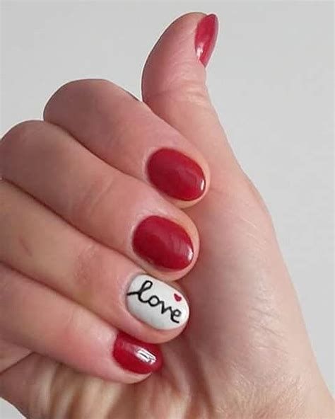 Totally Comfy Valentines Nail Designs Short Nails 39