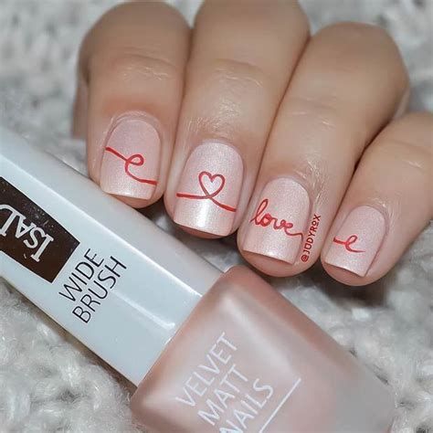 Totally Comfy Valentines Nail Designs Short Nails 40