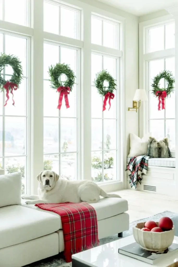 Numerous Ways To Fill Your Living Room With Scents Of Christmas 02