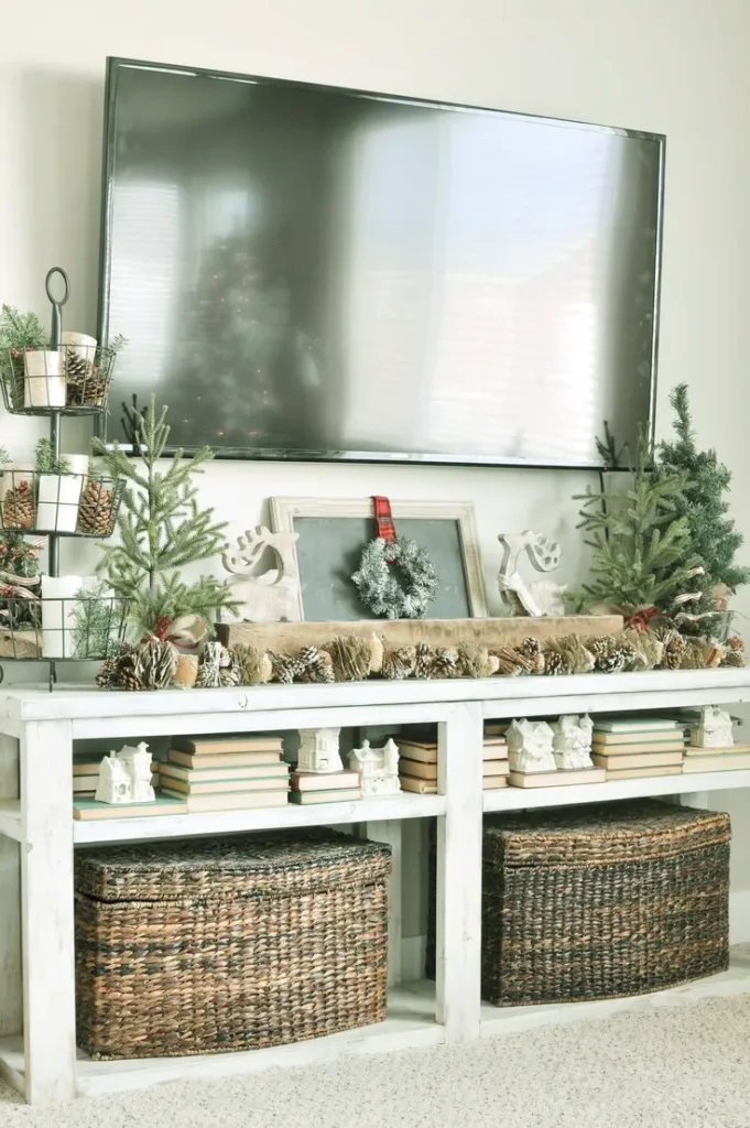 Numerous Ways To Fill Your Living Room With Scents Of Christmas 26