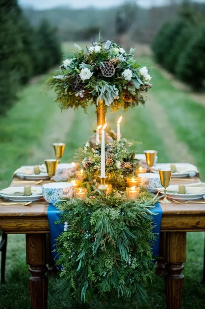 13 Easy Winter Wedding Centerpiece Ideas 09