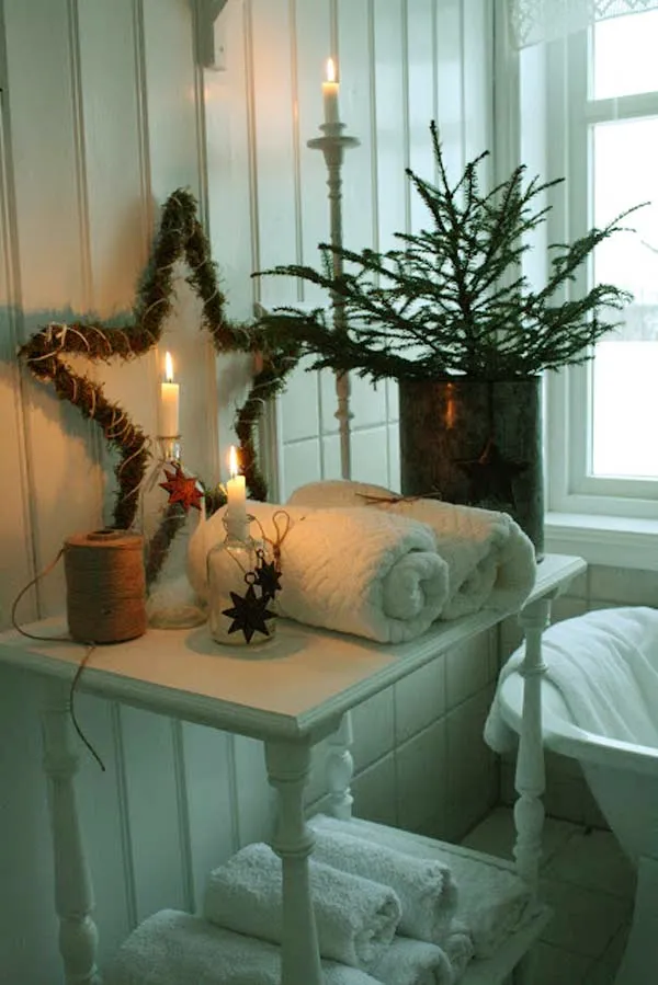 15 Best Christmas Bathroom Decoration Ideas For This Winter 08