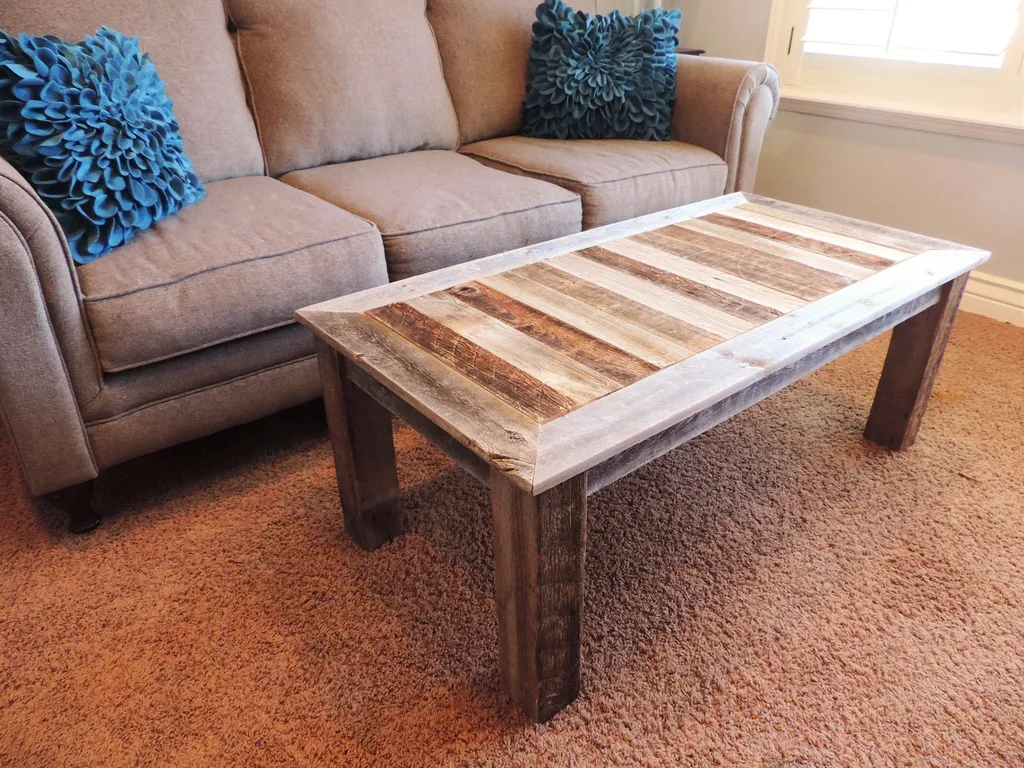 5 Things to Consider While Buying a Rustic Coffee Table 04