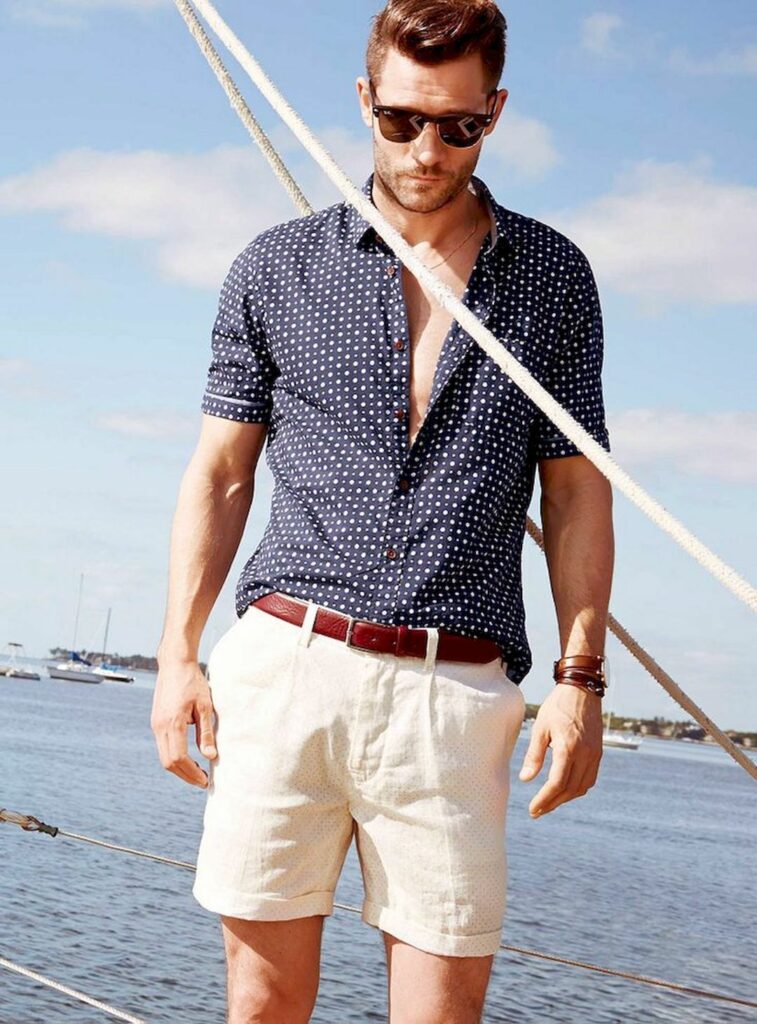 3 Tips To Wear Beach Outfit For Men 3