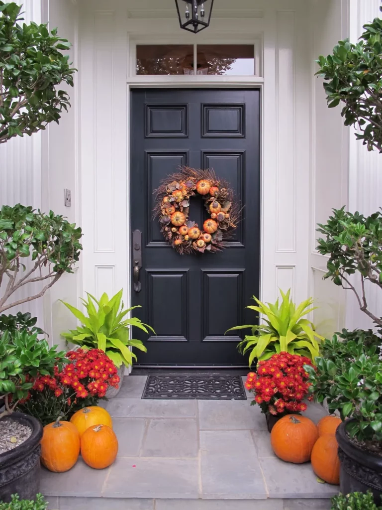 9 Awesome and Impressing Fall Front Door Decor Ideas