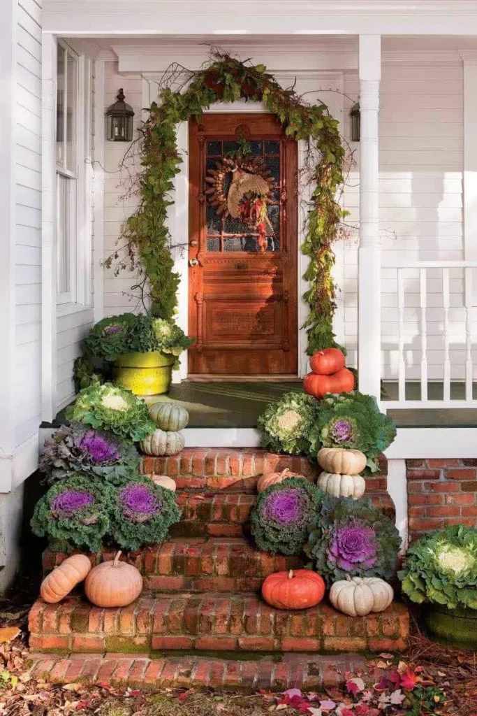 9 Awesome and Impressing Fall Front Door Decor Ideas 3