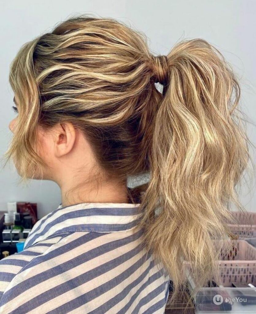 Easy Medium Length Ponytail with Beach Waves