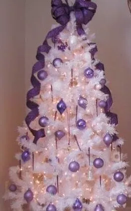 Best Christmas Tree with Purple Decorations 20