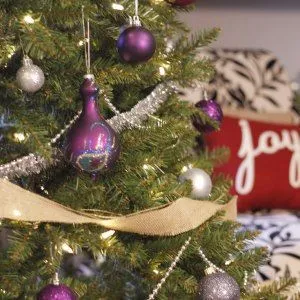 Best Christmas Tree with Purple Decorations 7